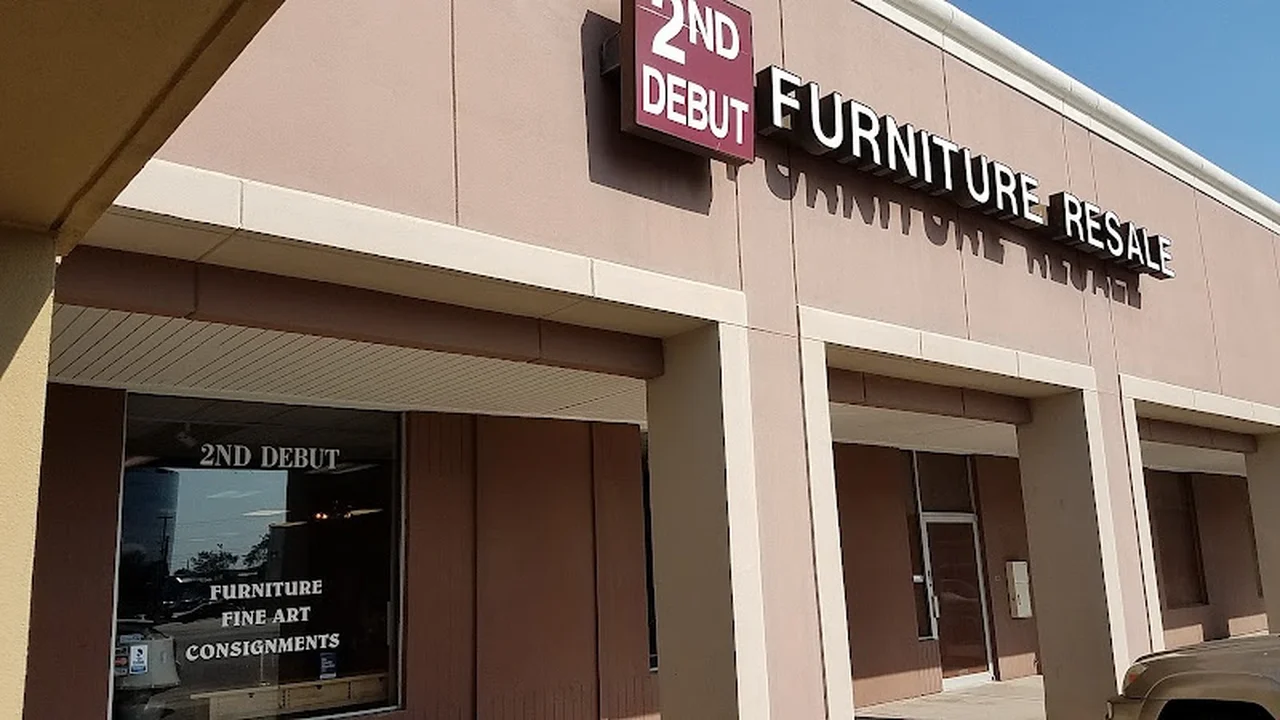 Consignment store in Houston, Texas: 2nd Debut Furniture Resale