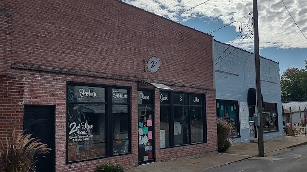 Consignment store in Marble Hill, Missouri: 2nd Time Around Consignment