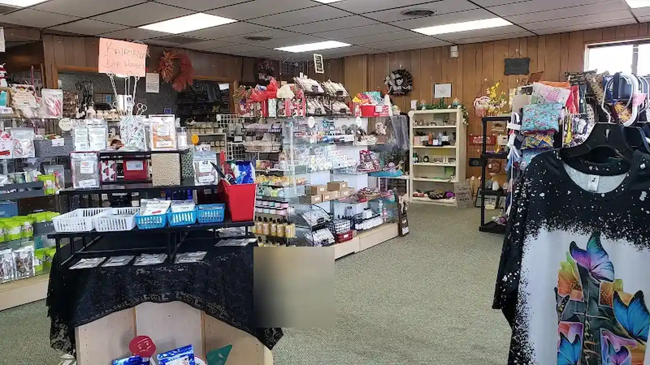 Consignment store in Galesburg, Michigan: A Little Bit of This & A Little Bit of That LLC.