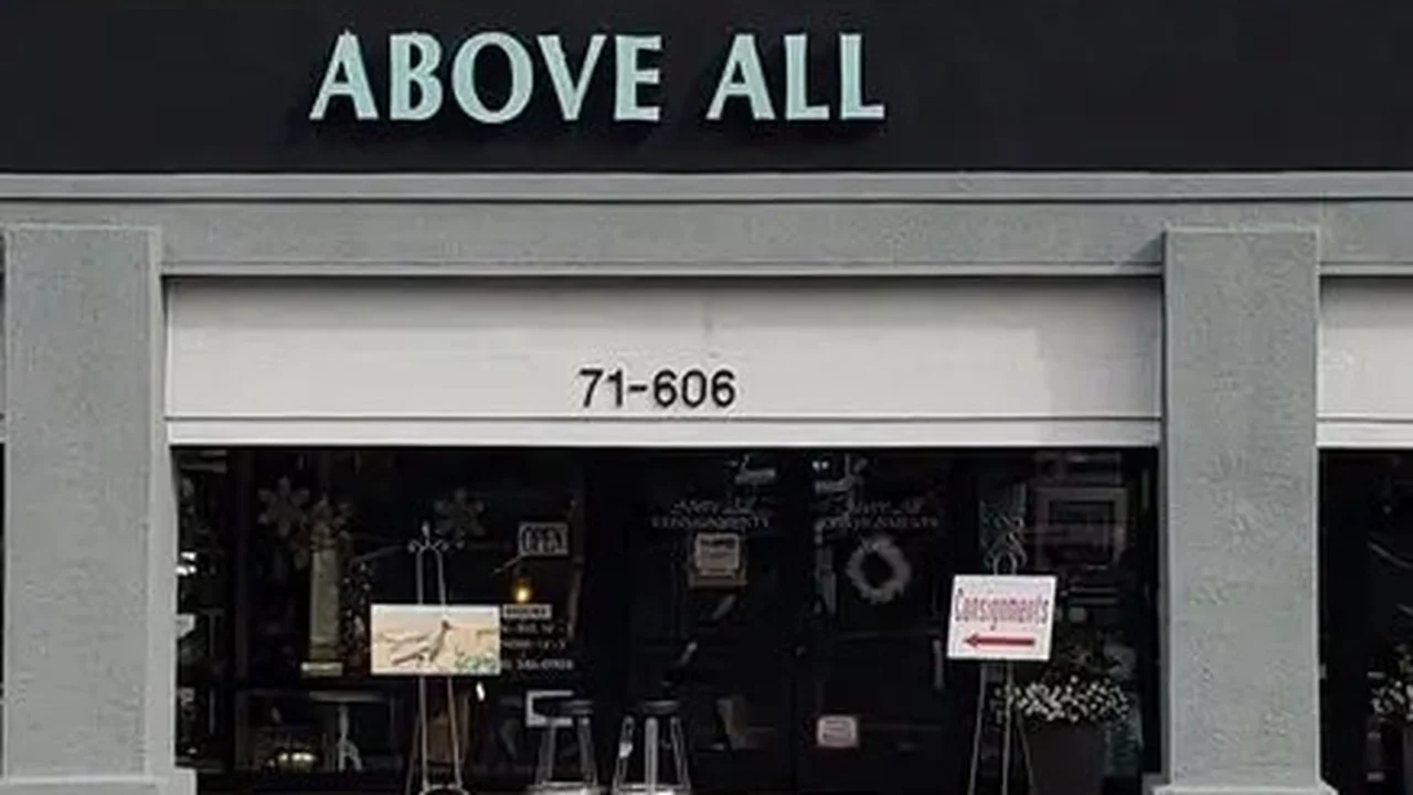 Consignment store in Rancho Mirage, California: Above All Consignments