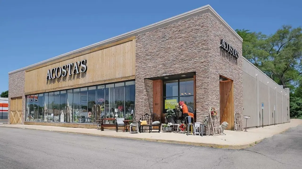 Consignment store in Wheaton, Illinois: Acosta's Home, New & Consigned Furniture