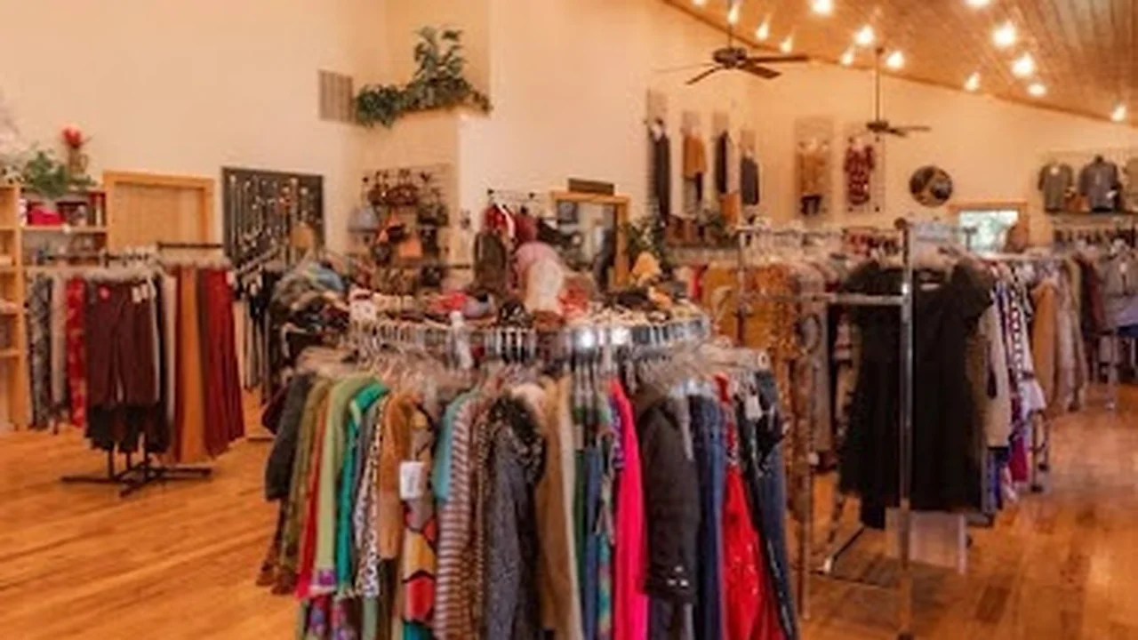 Consignment store in Burnsville, North Carolina: Alexandra's Closet