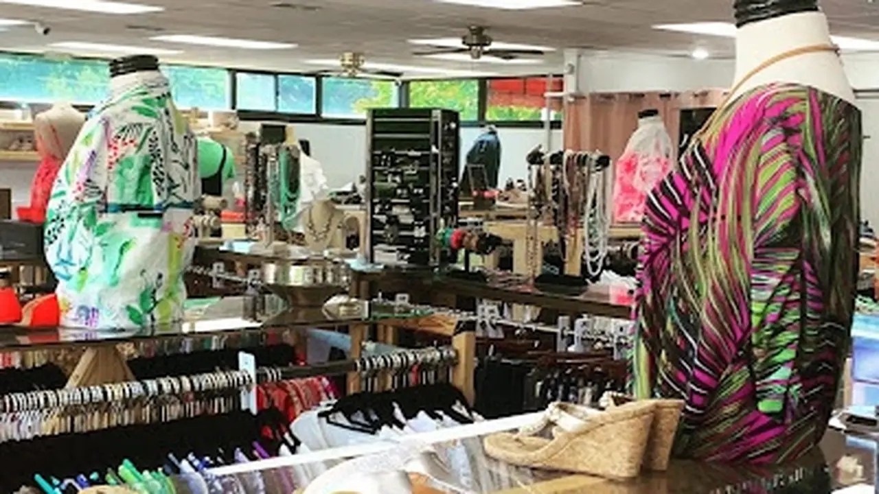 Consignment store in Fayetteville, Arkansas: Aline Consignment