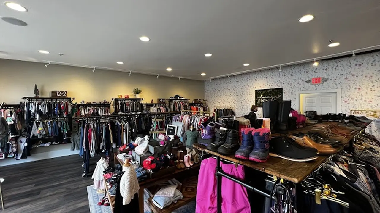 Consignment store in Geneva, Illinois: Always Growing