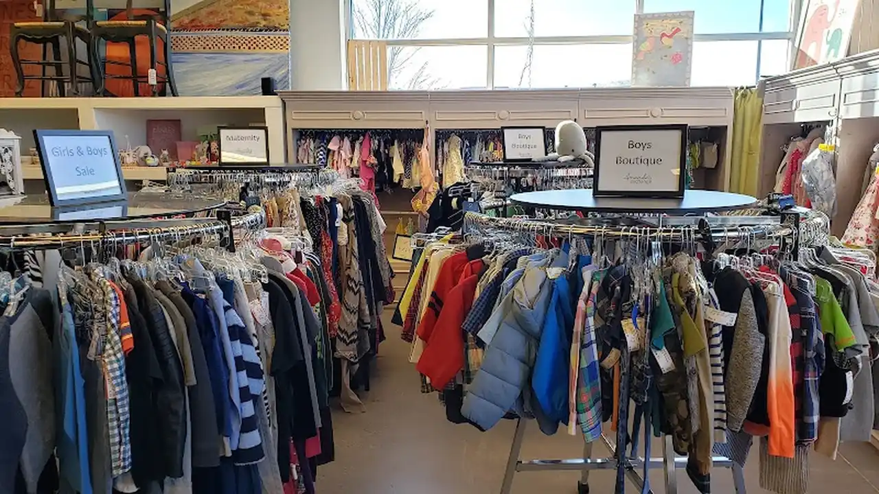 Consignment store in Carmel, Indiana: Amanda's Exchange
