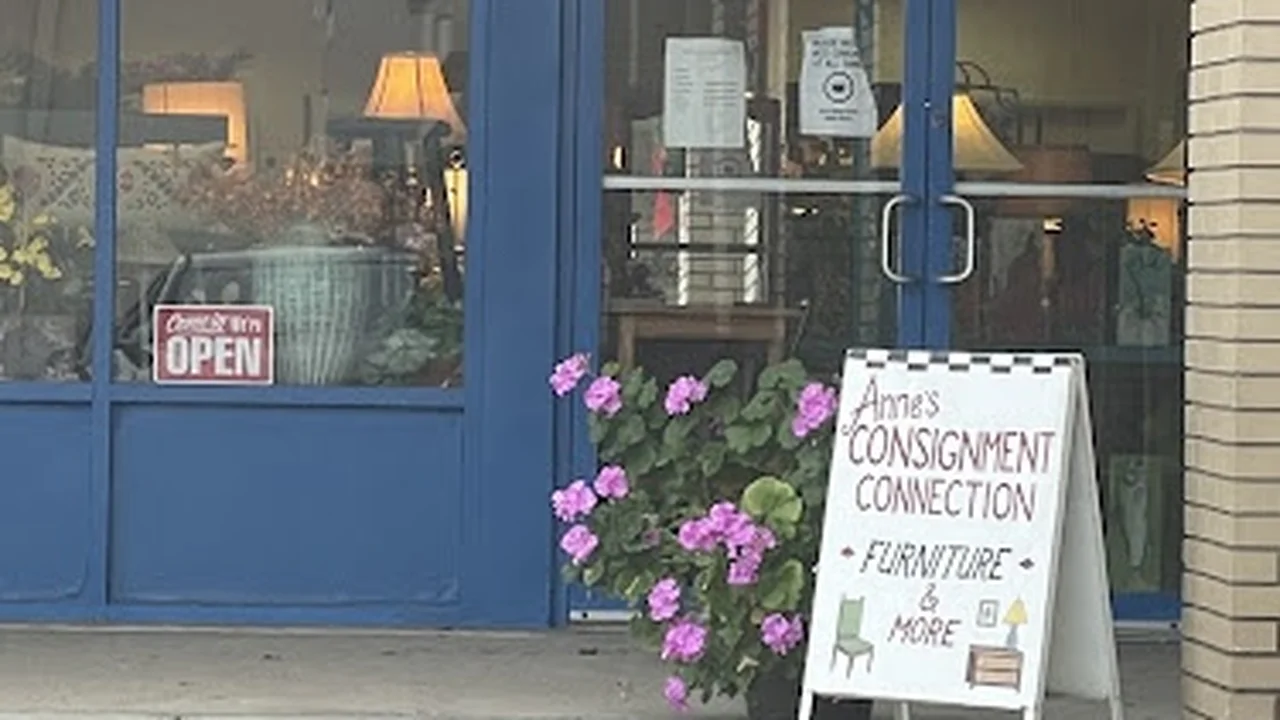 Consignment store in Irondequoit, New York: Anne's Consignment Connection