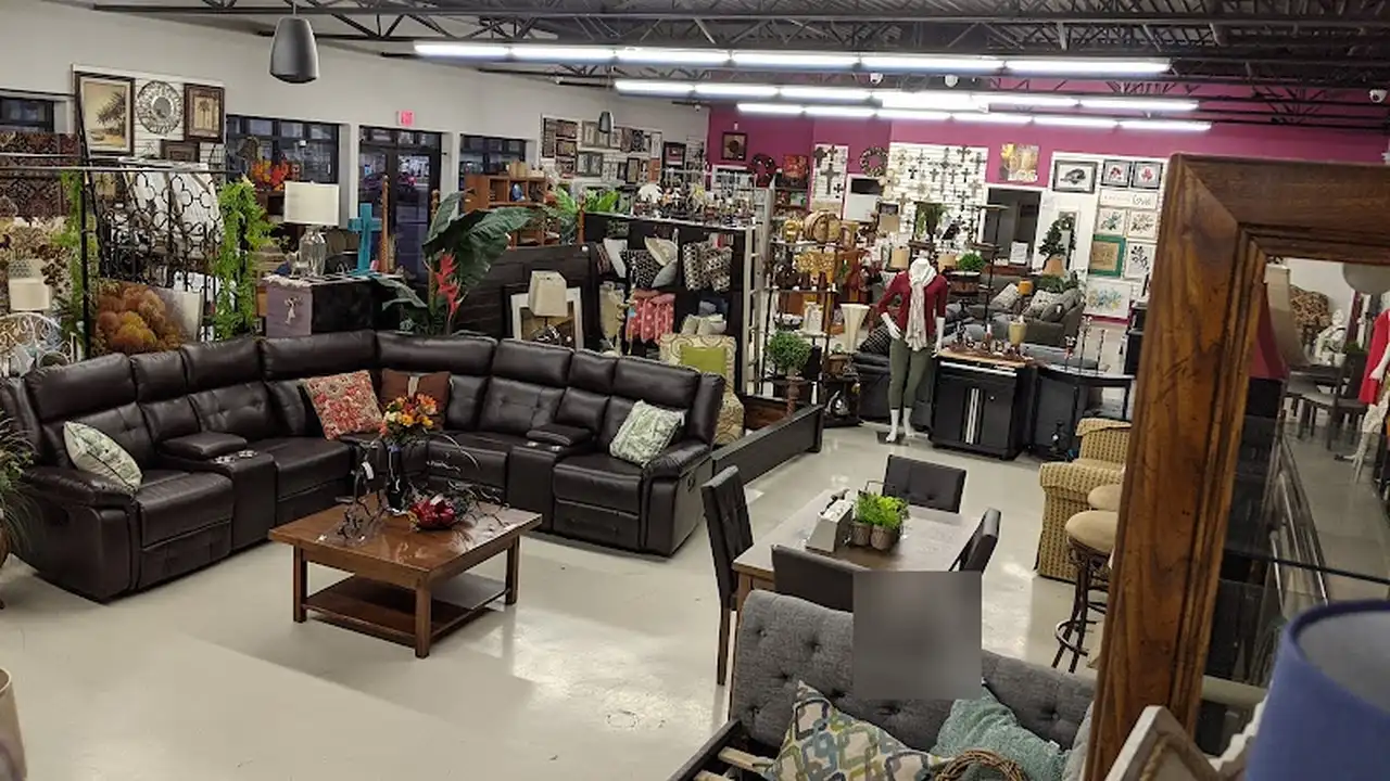 Consignment store in Waco, Texas: Another Season Consignments