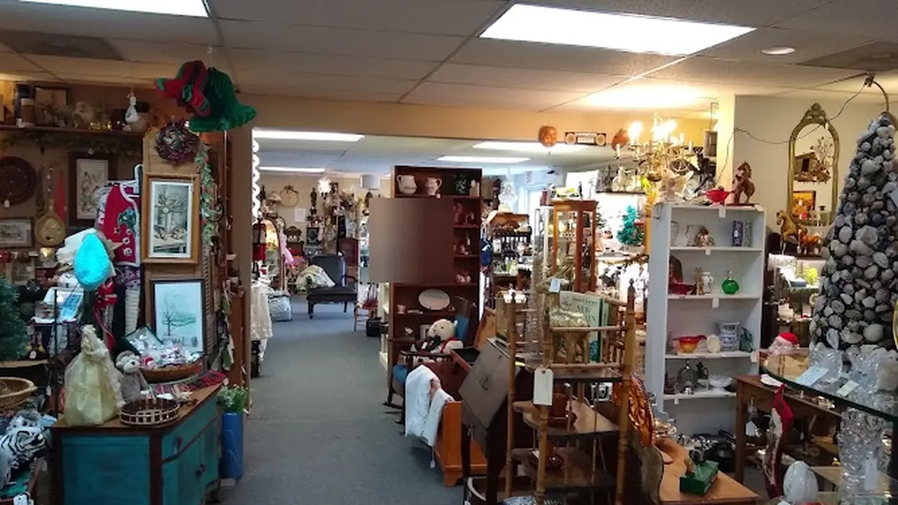 Consignment store in Raleigh, North Carolina: Antiques at Gresham Lake