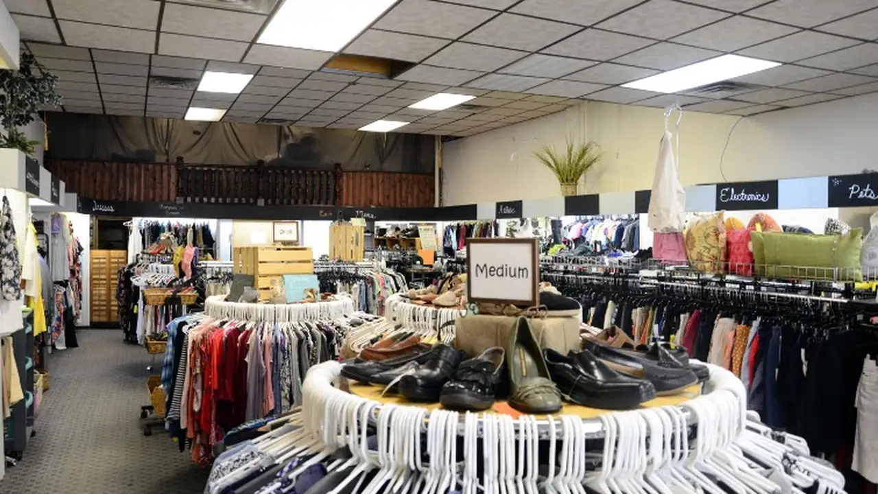Consignment store in Allegan, Michigan: Aubrey's Closet