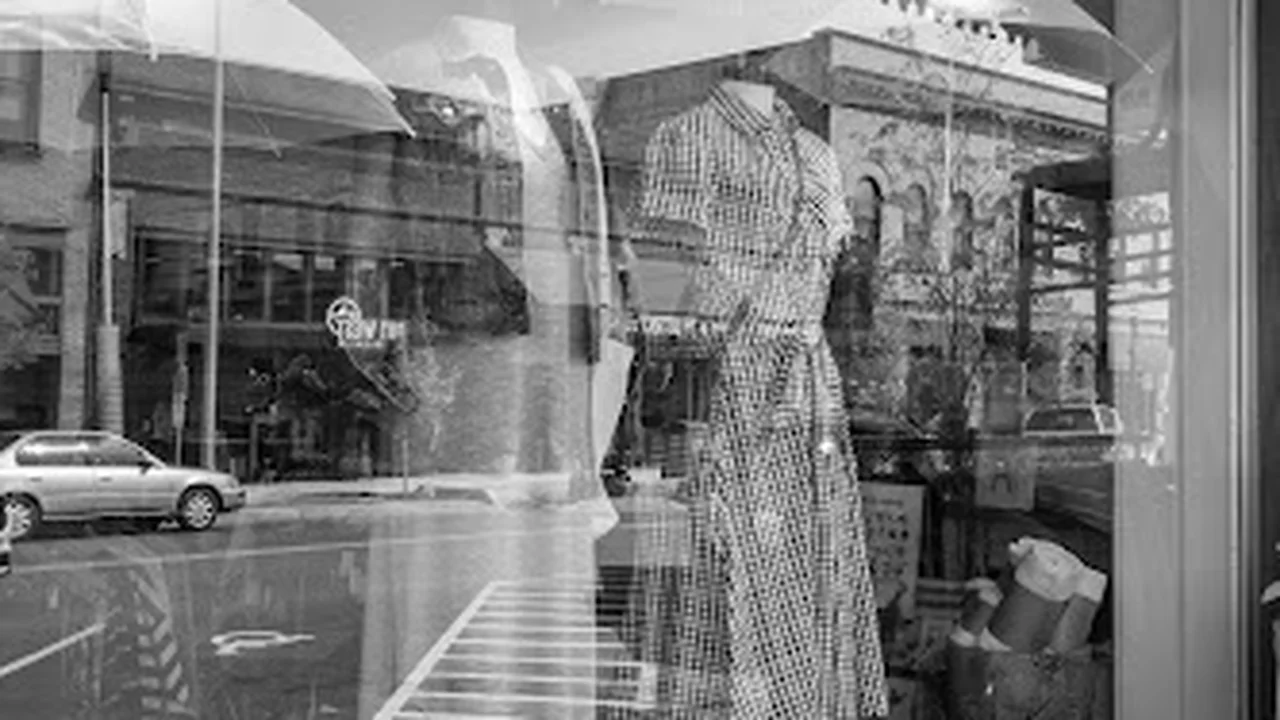 Consignment store in Sandpoint, Idaho: Azalea Handpicked Style