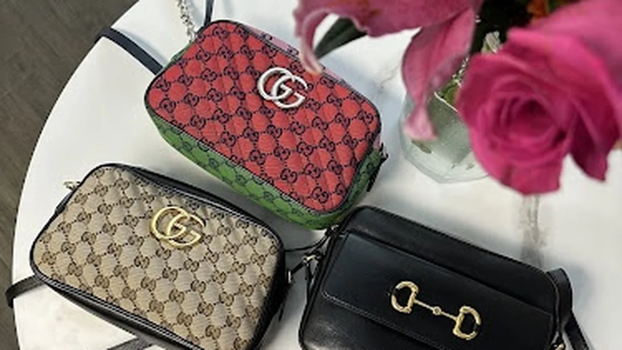 Consignment store in Orlando, Florida: Bagthentic