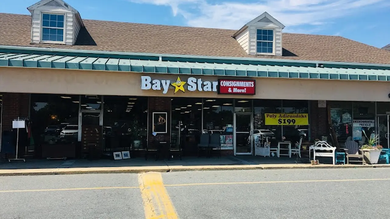 Consignment store in Easton, Maryland: Bay Star Consignments & More