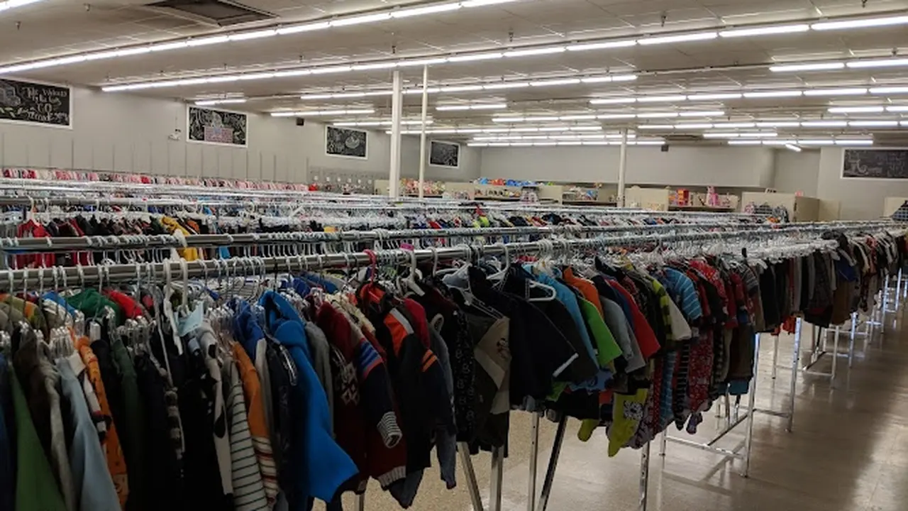 Consignment store in Durham, North Carolina: Beanstalk