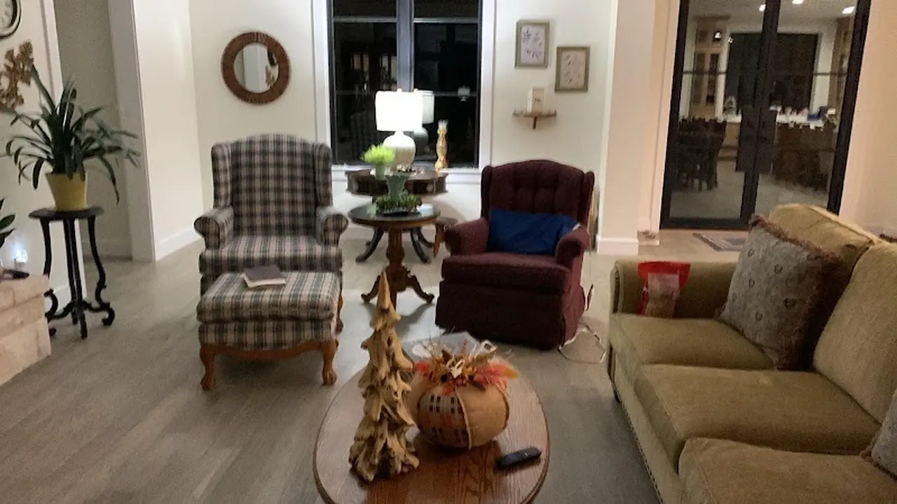 Consignment store in Abilene, Texas: Blue Willow Estate Sales