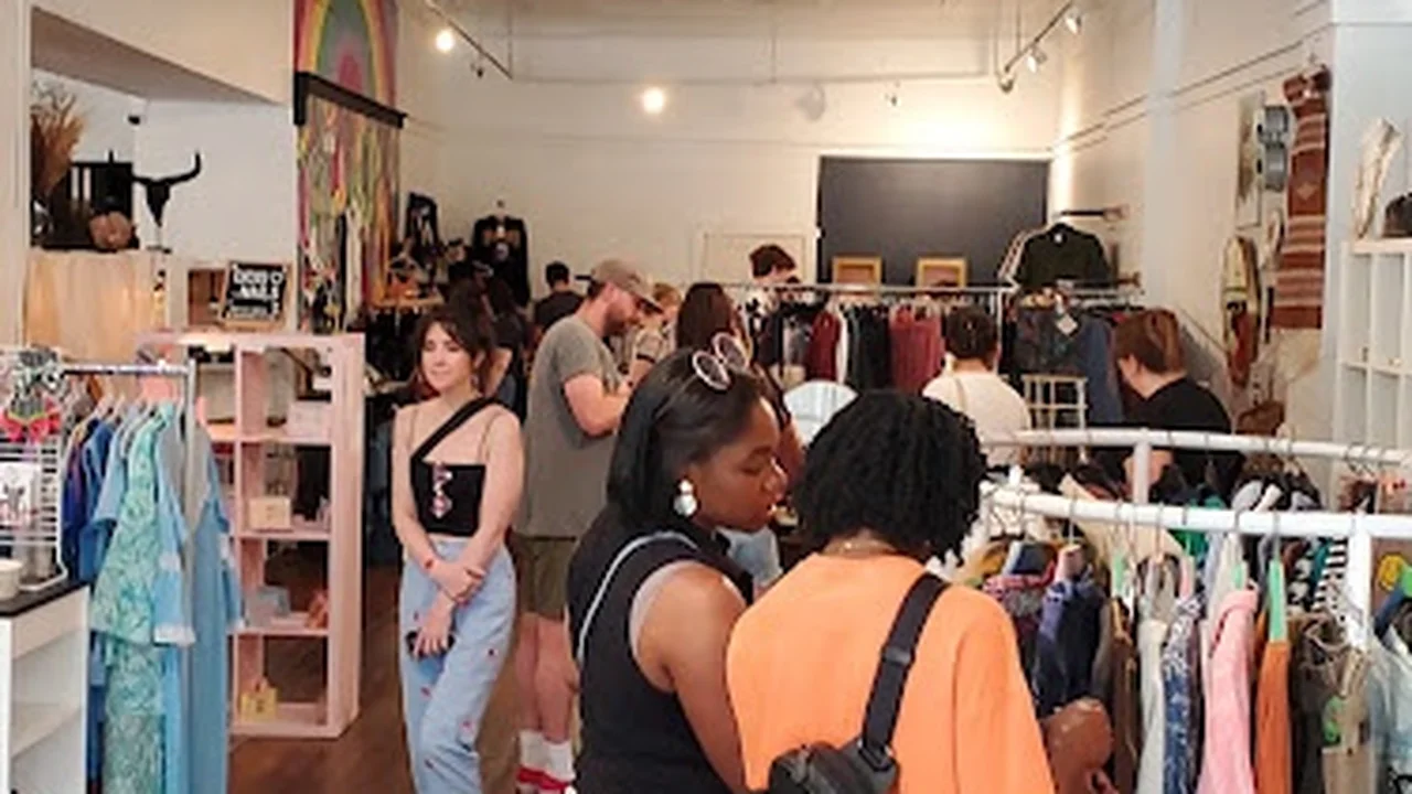 Consignment store in Pittsburgh, Pennsylvania: Boheme Shops