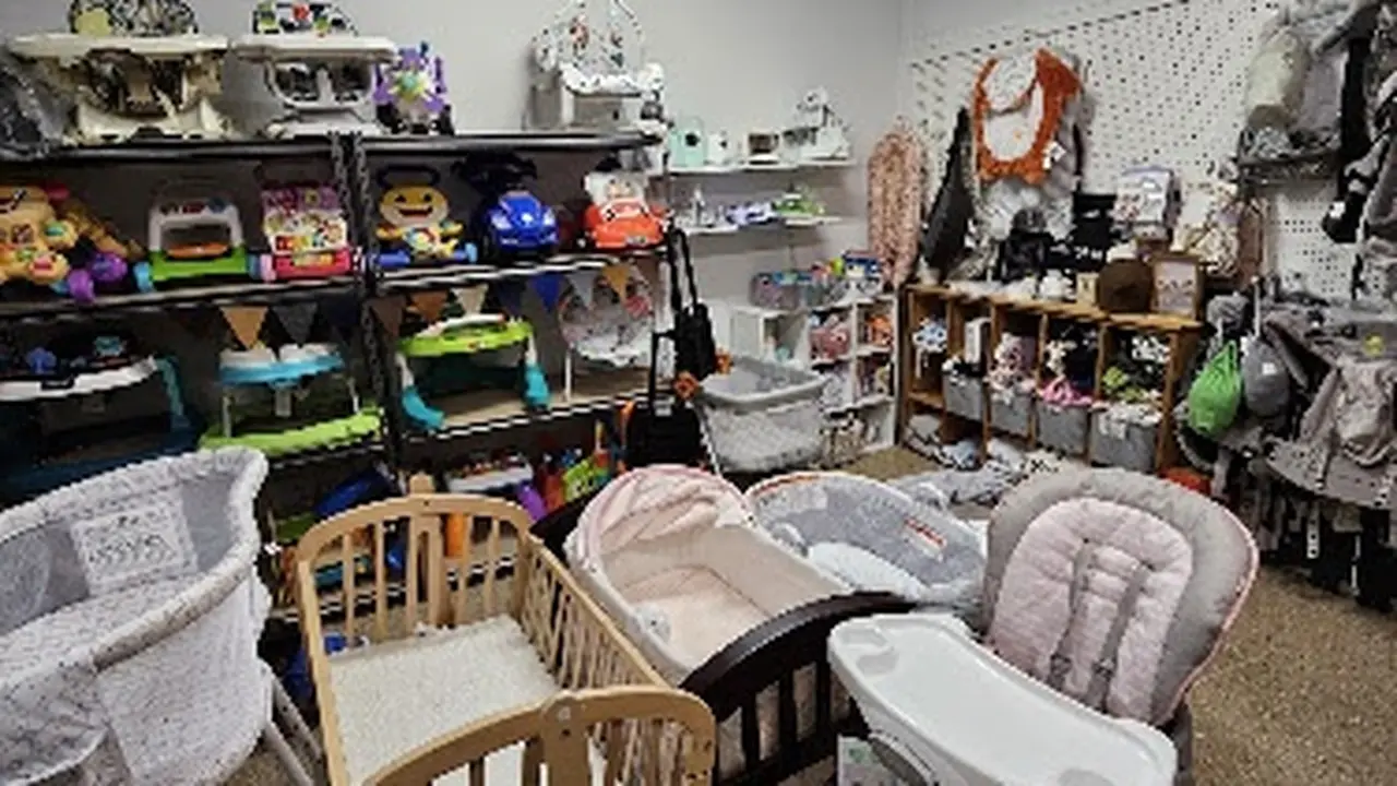 Consignment store in Grants Pass, Oregon: Bug a Boo-tique