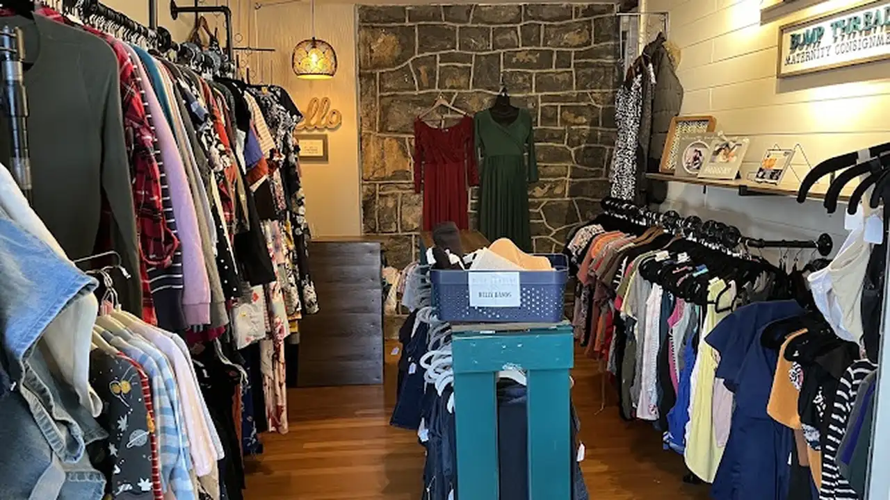 Consignment store in Winchester, Virginia: Bump Threads Maternity Consignment