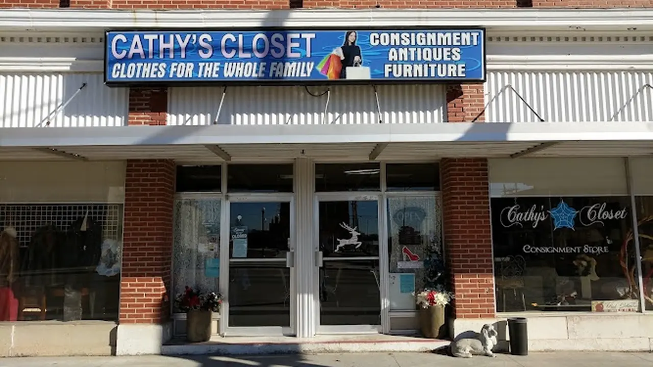 Consignment store in Pratt, Kansas: Cathy's Closet