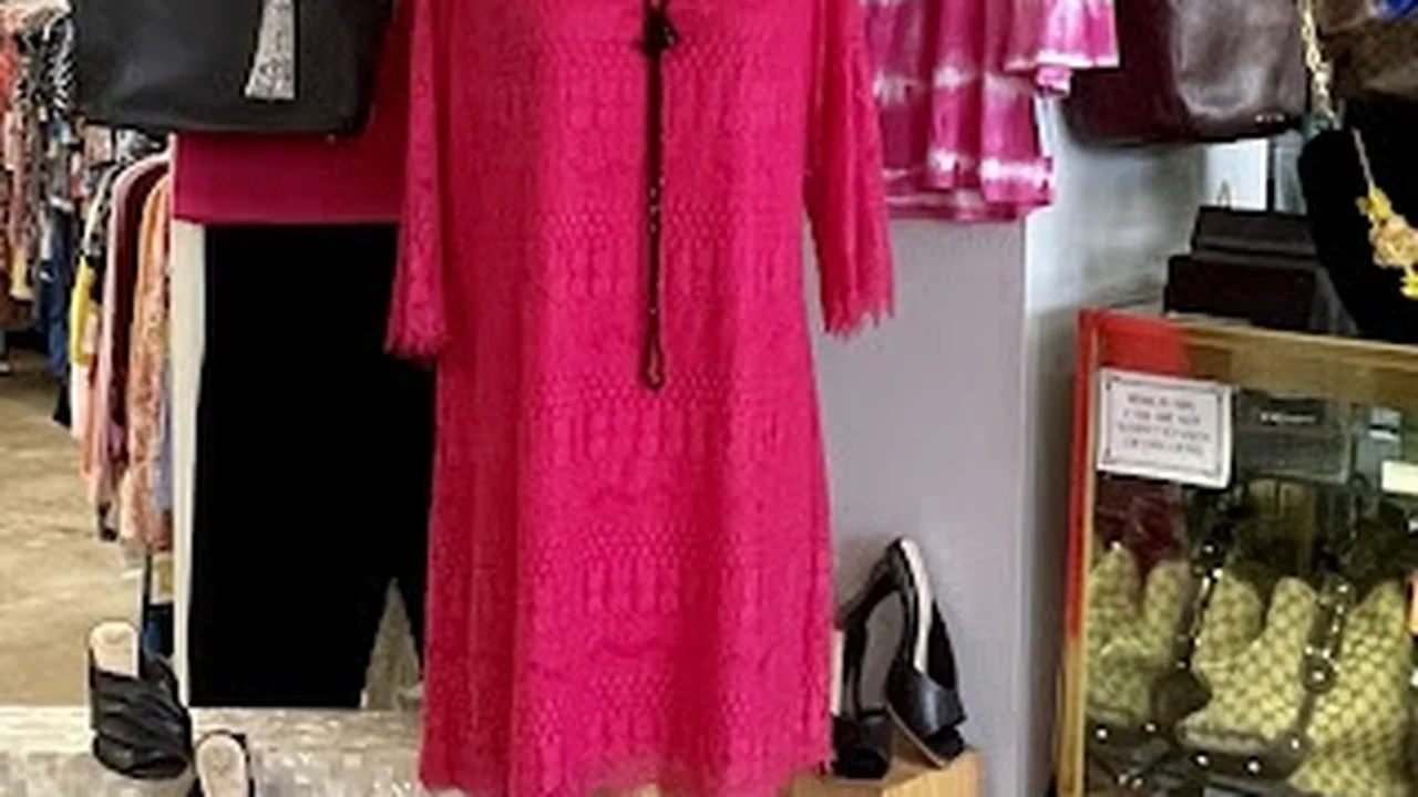 Consignment store in Webster, Texas: Changes Resale