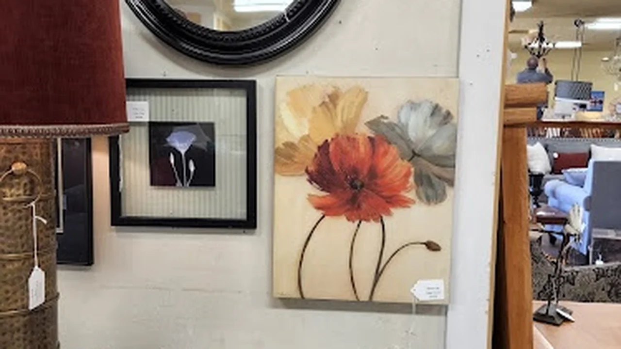 Consignment store in Meridian, Idaho: Cherry's Consignment Home Furnishings