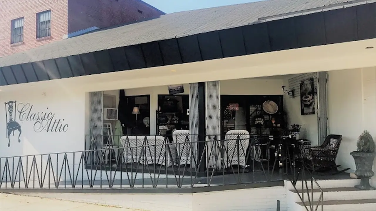 Consignment store in Charlotte, North Carolina: Classic Attic