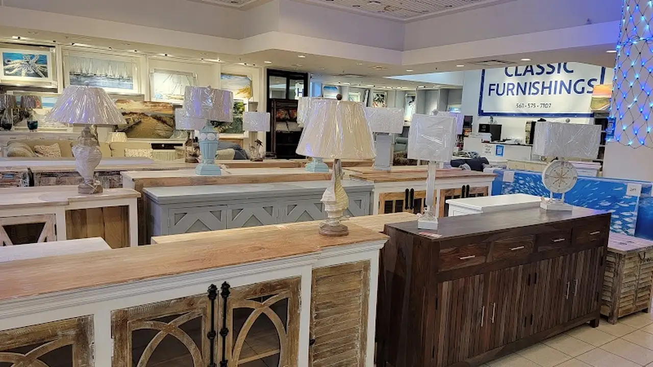 Consignment store in Vero Beach, Florida: Classic Furnishings