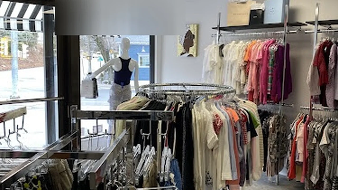 Consignment store in Westport, Connecticut: Cloud Nine Designer Consignments