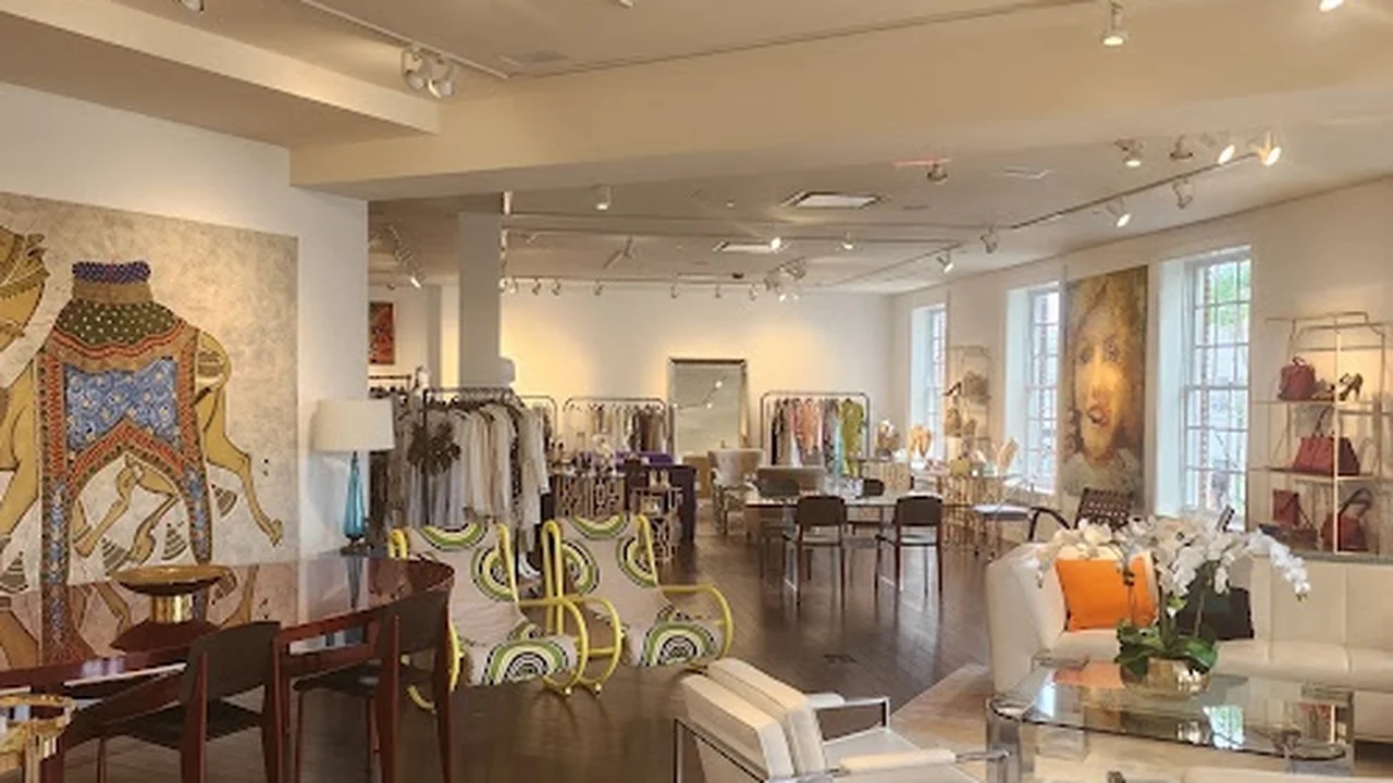 Consignment store in Southampton, New York: Collette