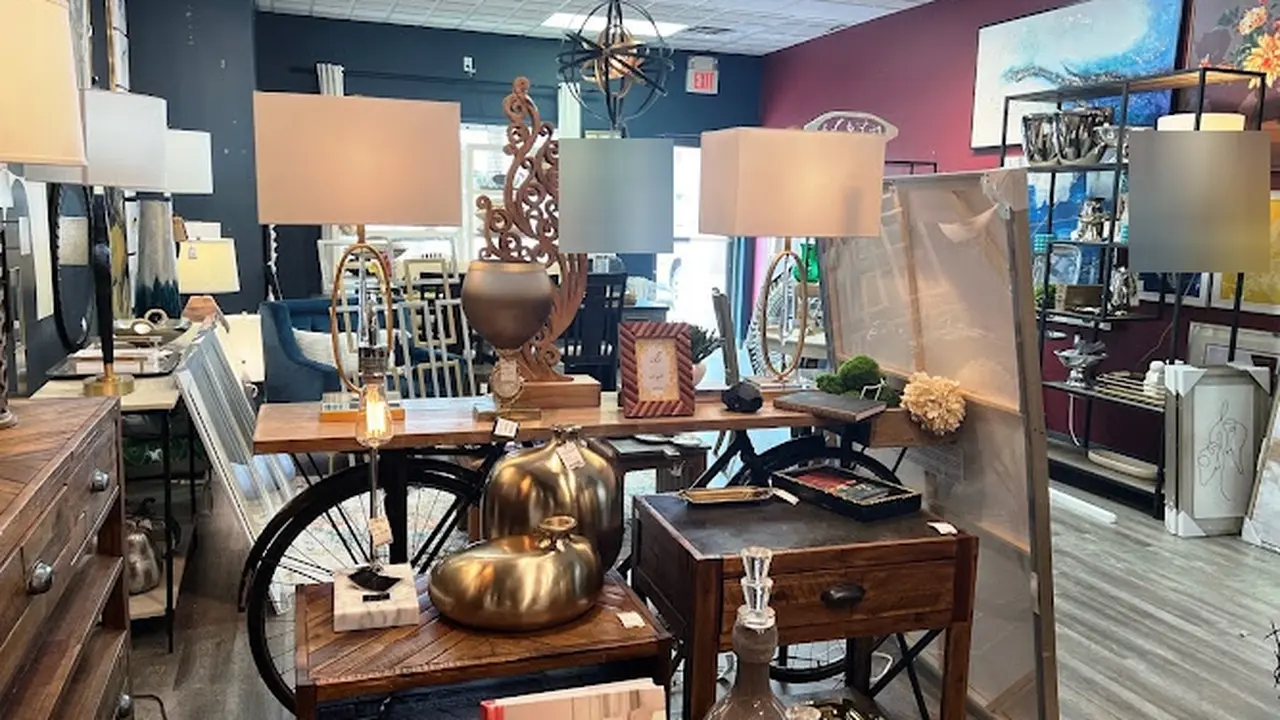 Consignment store in Clinton Township, Michigan: Consign Couture