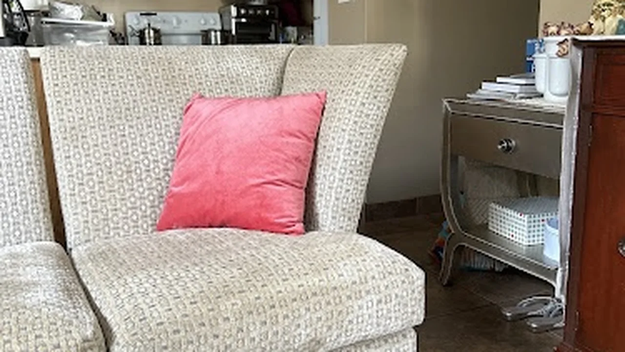 Consignment store in Youngstown, Ohio: Consign & Design