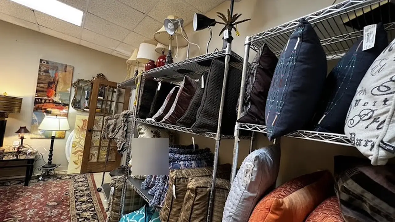 Consignment store in North Little Rock, Arkansas: ConsignDesign