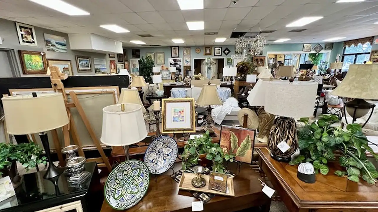 Consignment store in Palm Coast, Florida: Consigned Interiors