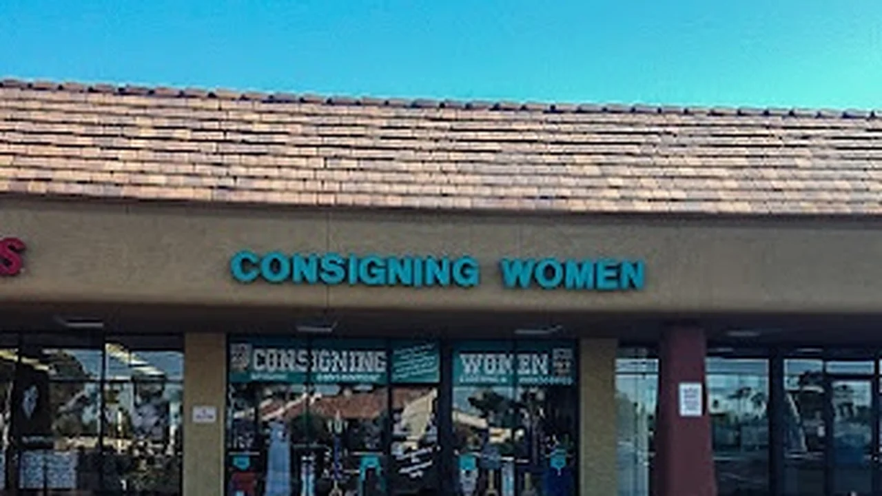 Consignment store in Sun City, Arizona: Consigning Women