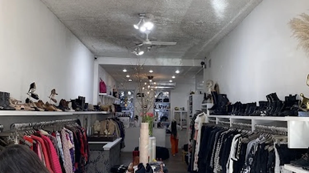 Consignment store in Brooklyn, New York: Consignment Brooklyn