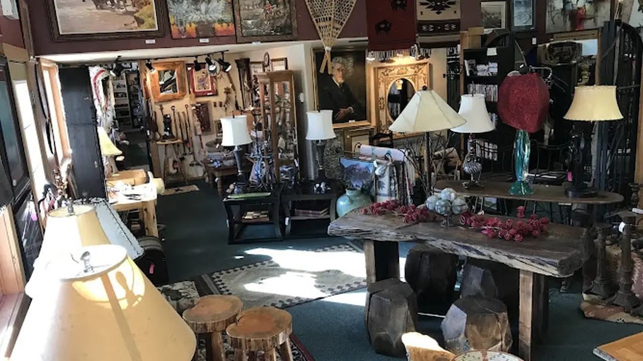 Consignment store in Big Sky, Montana: Consignment Cabin of Big Sky