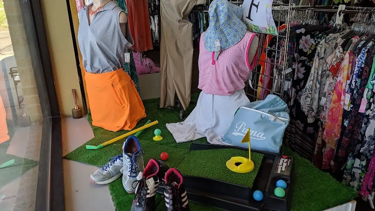 Consignment store in Northville, Michigan: Consignment Clothiers