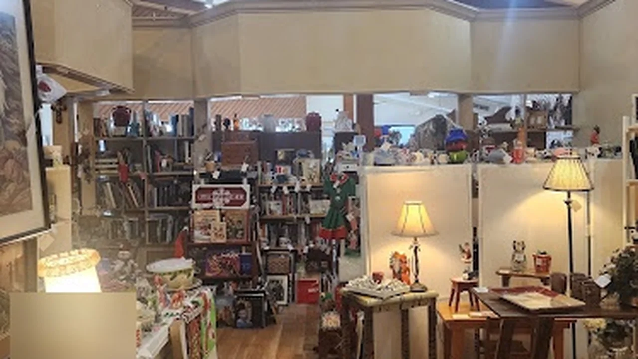 Consignment store in Burlington, North Carolina: Consignment Connection