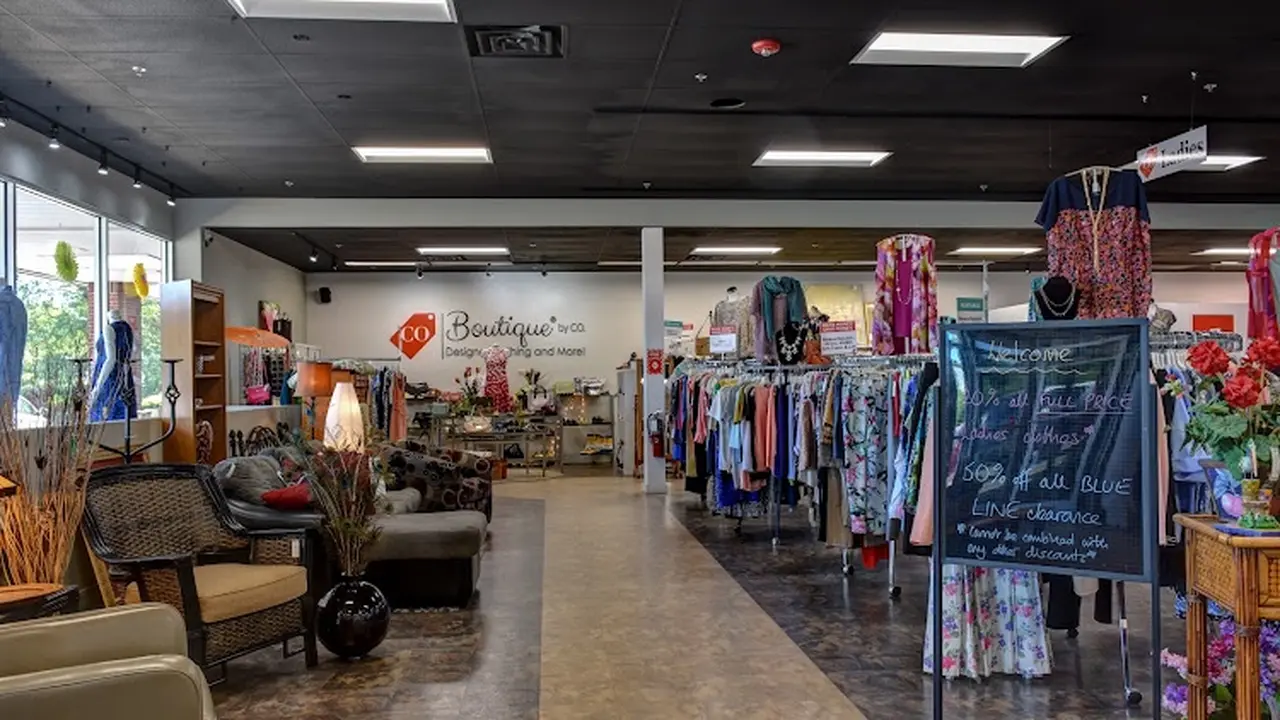 Consignment store in Cheshire, Connecticut: Consignment Originals