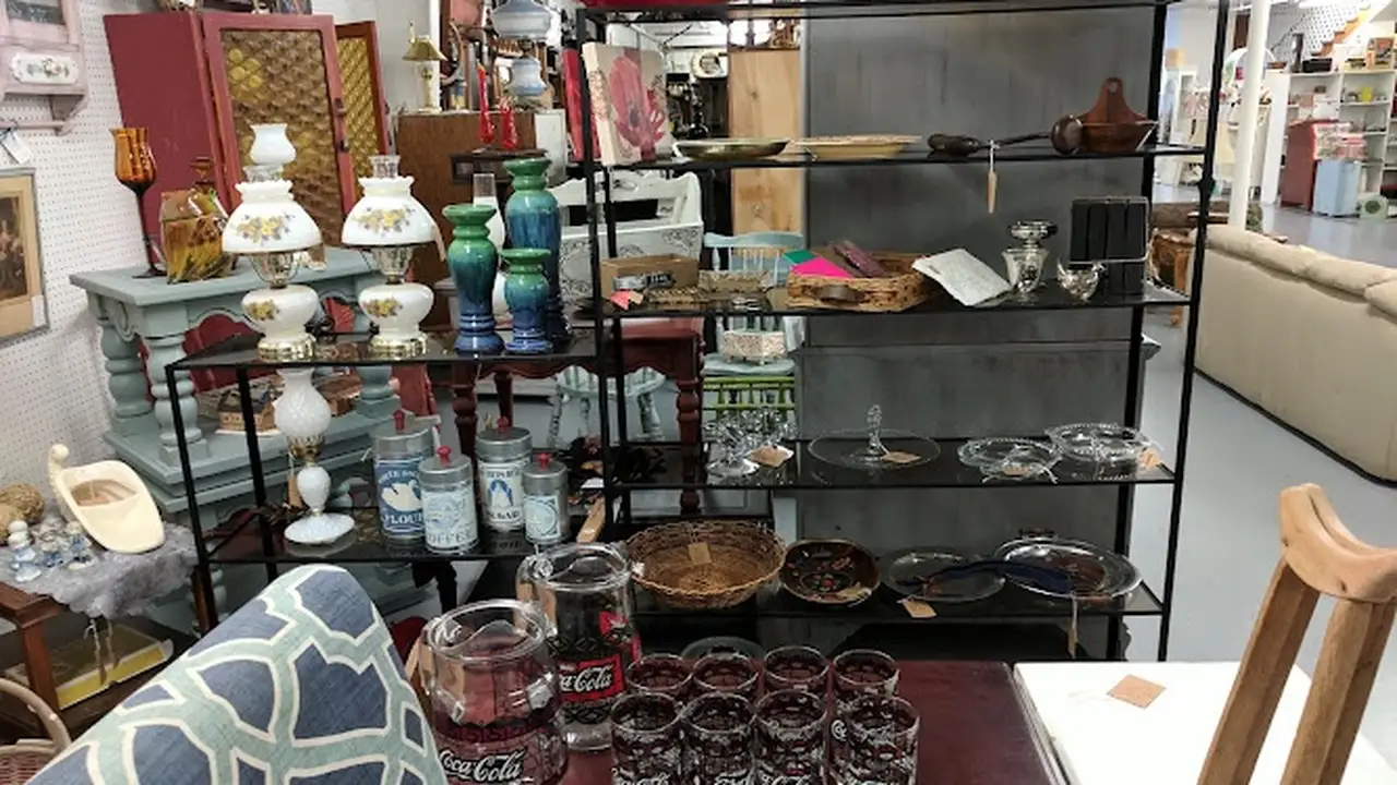 Consignment store in Walla Walla, Washington: Country Store Consignment