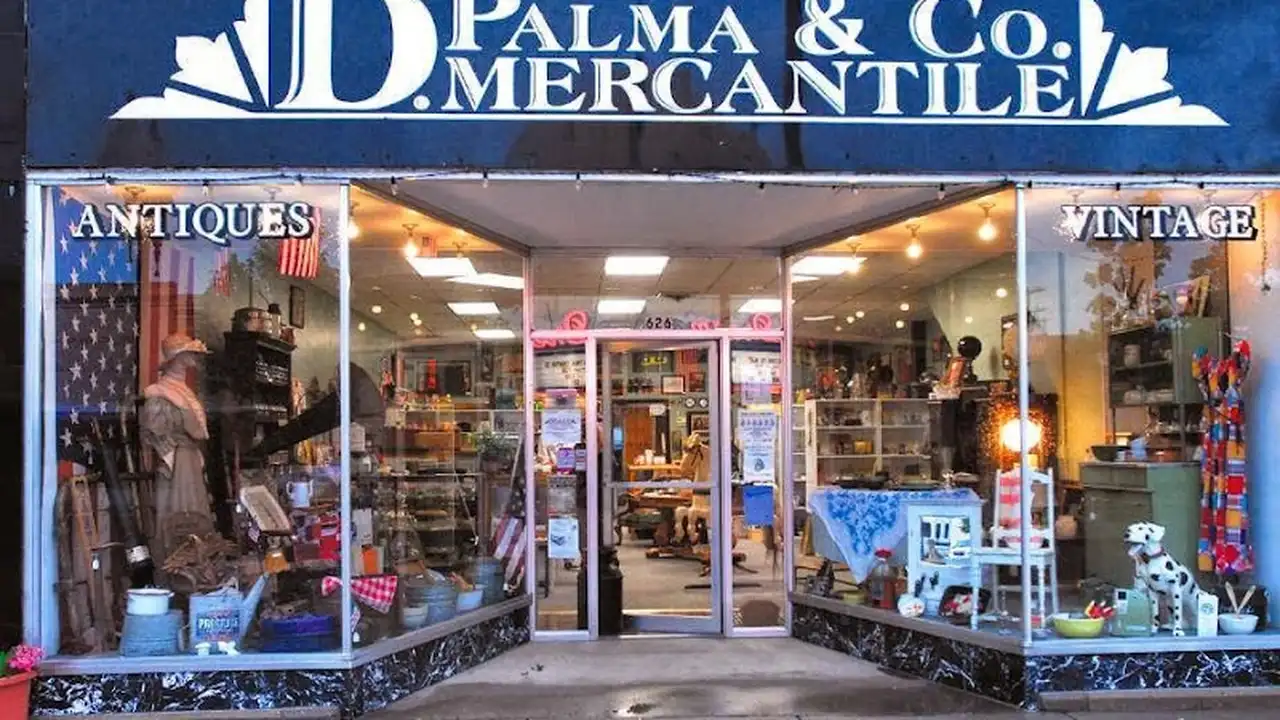 Consignment store in Russell, Kansas: D.Palma and Co. Mercantile