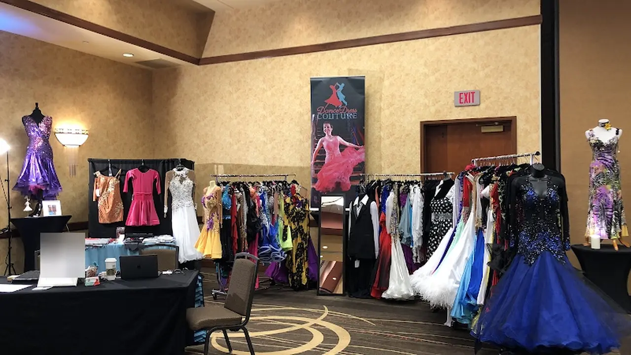 Consignment store in Hendersonville, Tennessee: Dance Dress Couture