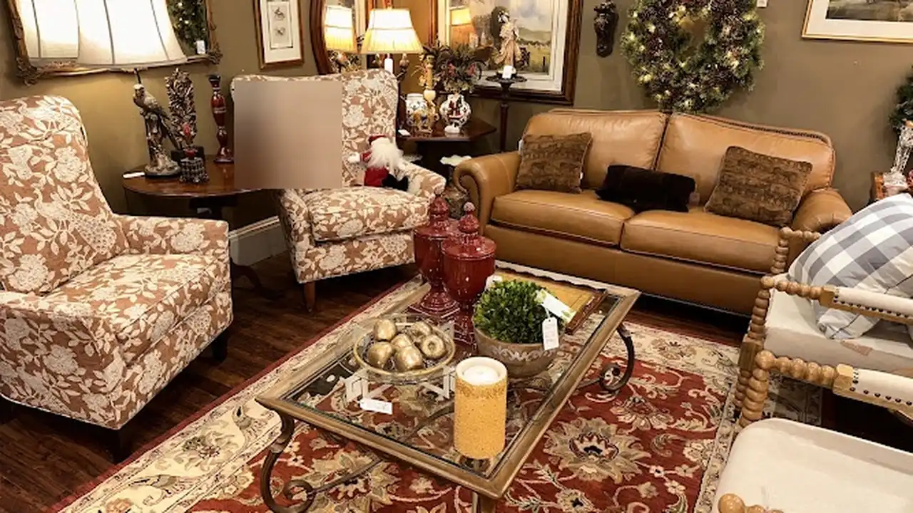 Consignment store in Tyrone, Georgia: Deja Vu Home Furnishings Consignment