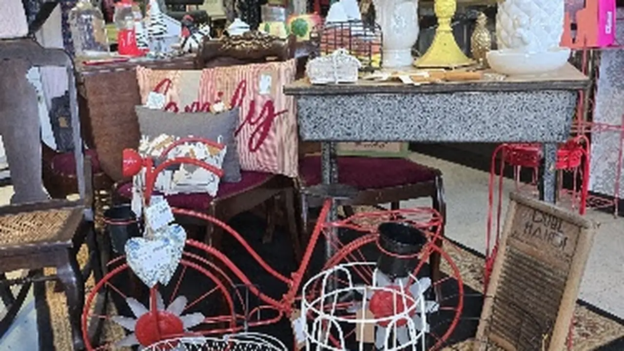 Consignment store in Blytheville, Arkansas: Delta Marketplace