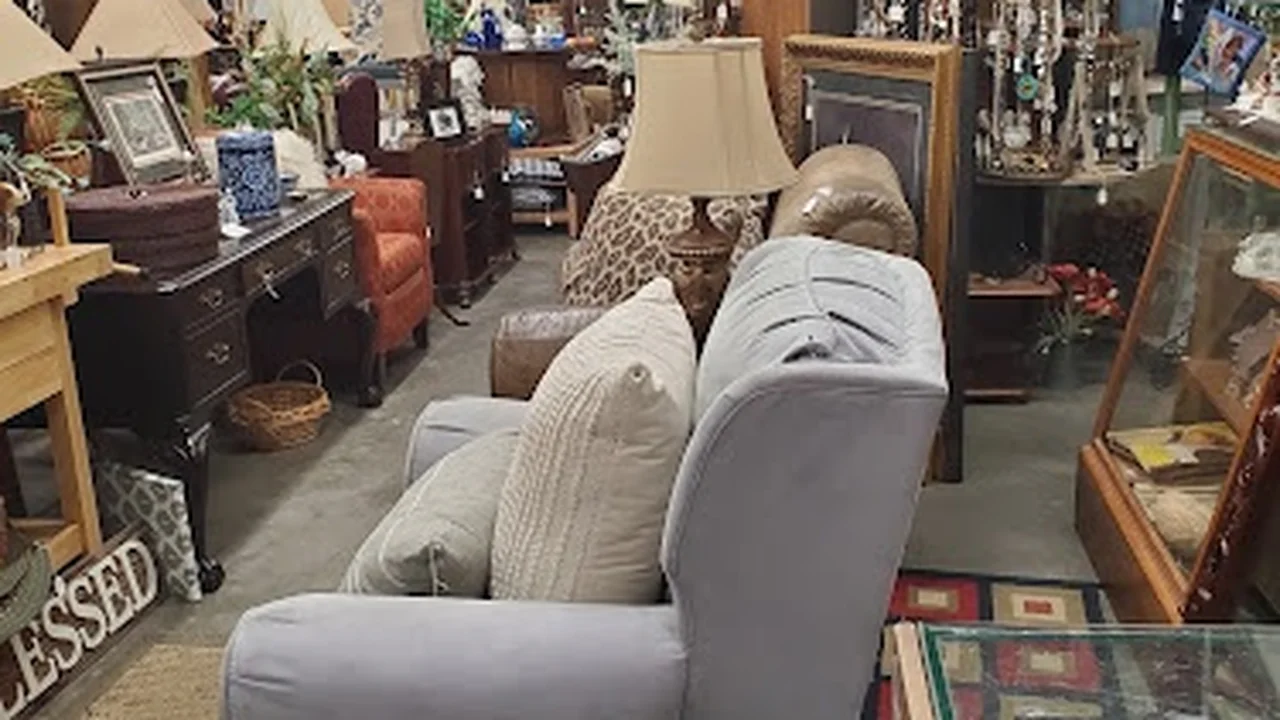 Consignment store in Shelby, North Carolina: Ditto Consignment