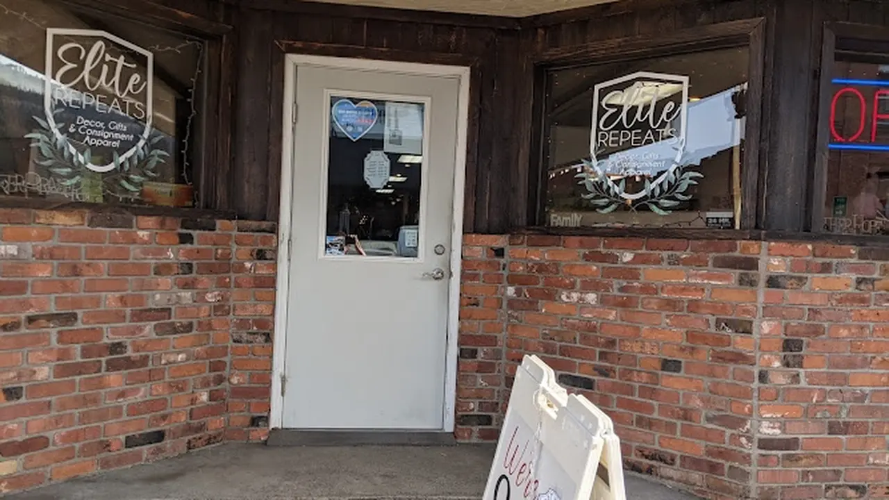 Consignment store in Orofino, Idaho: Elite Repeats
