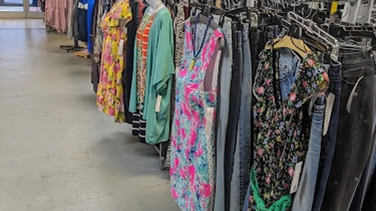 Consignment store in Paducah, Kentucky: Encore Consignment Shop