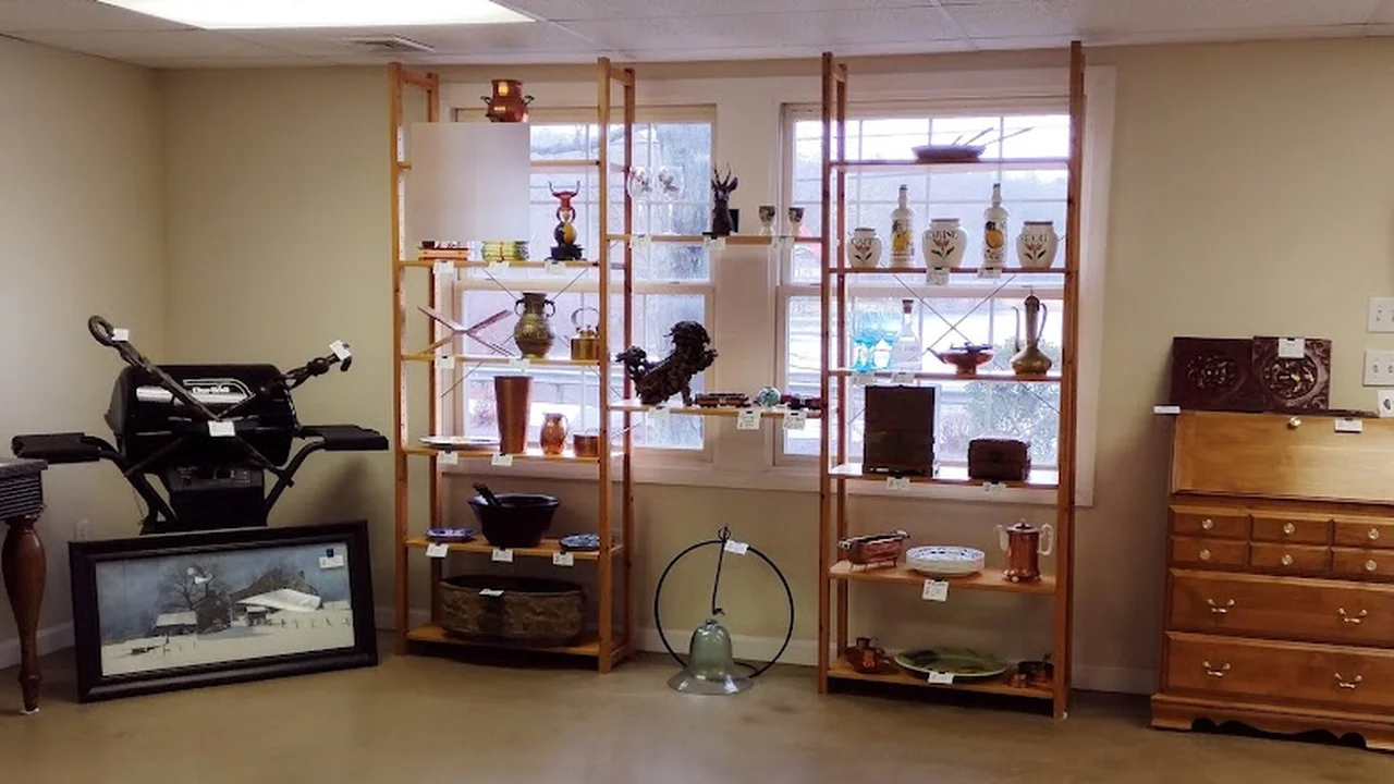 Consignment store in Essex, Connecticut: Essex Consignment