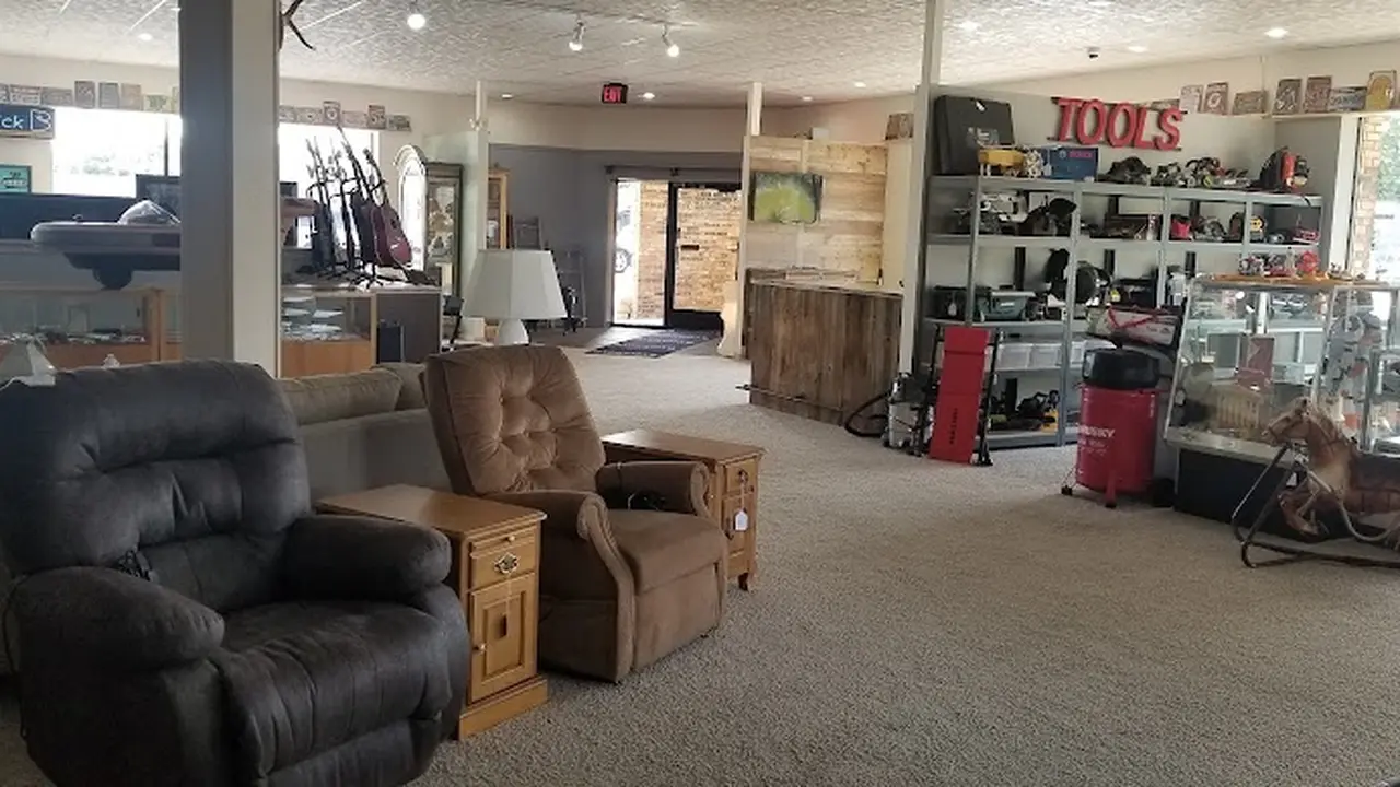 Consignment store in Holland, Michigan: Estate Sales Warehouse