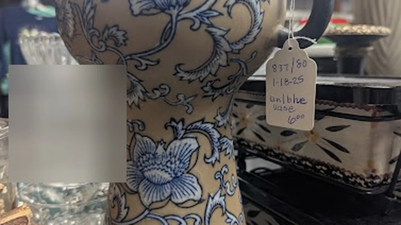 Consignment store in Lynchburg, Virginia: ETC Consignment Shop