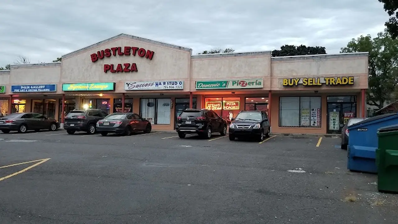 Consignment store in Philadelphia, Pennsylvania: Fair 4 All Trading Post